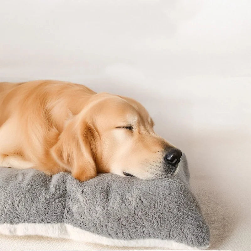 Extra Large Plush Dog Bed Sofa Thickened Super Soft Polyester Pet Mat Dog Crate Mat Bed for Small Medium Large Dog Bed